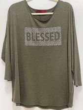 Women's Love Scarlett 3/4 Raglan Sleeve Olive Green Top Size 2X Excellent