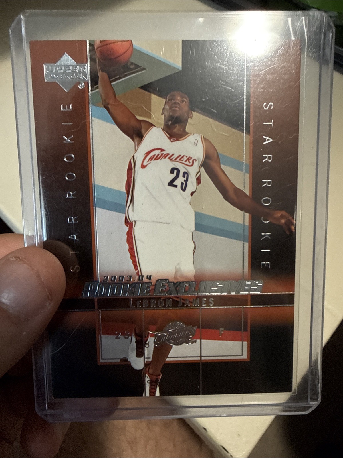 2003-04 Upper Deck Rookie Exclusives - Star Rookie LeBron James #1 (RC)