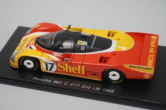 Spark Models 1/43 Scale Resin S0901 - Porsche 962 C #17 2nd Le