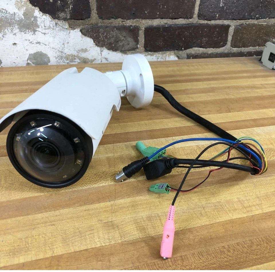 March Network 39366-101-2.7mm 12mm C4003A VA4 IR Dura bullet  - Image 4 of 4