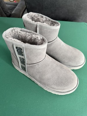UGG Women's Classic Mini Side Logo II Boots Size 8 US Gray - 1134962