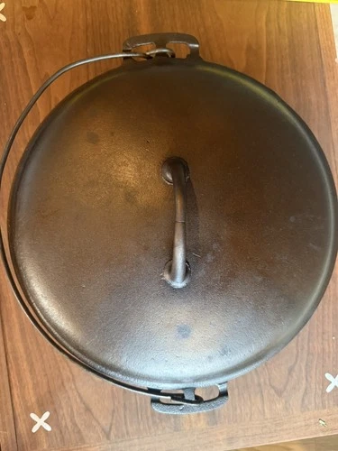 Price Reduced!Early Griswold slant 'Erie' Dutch Oven #10 835A  2553 Lid RESTORED