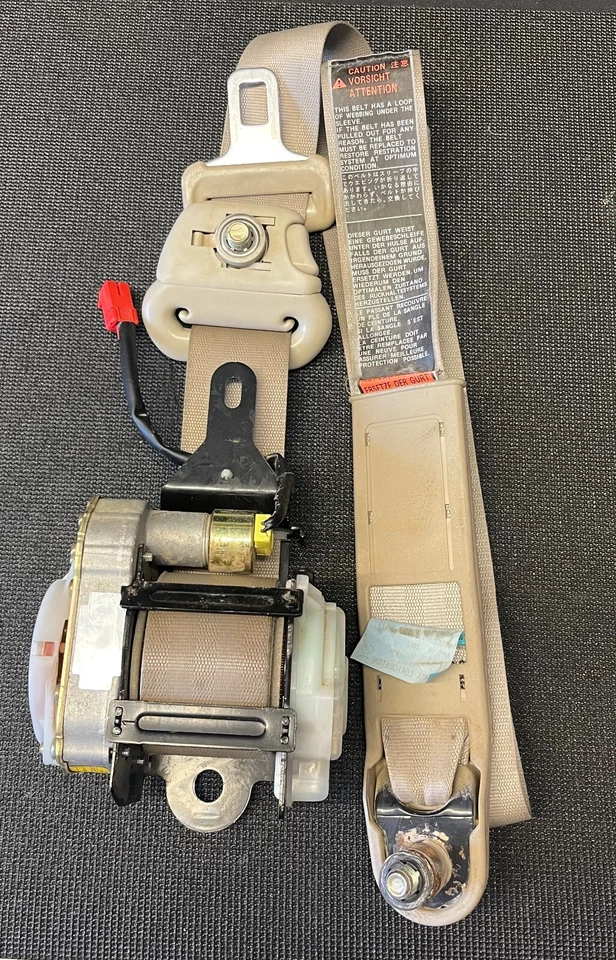 MITSUBISHI MONTERO 2001 2002 2003 CINTURÓN DE SEGURIDAD LADO PASAJERO DELANTERO DERECHO BRONCEADO OEM Foto 3 de 4