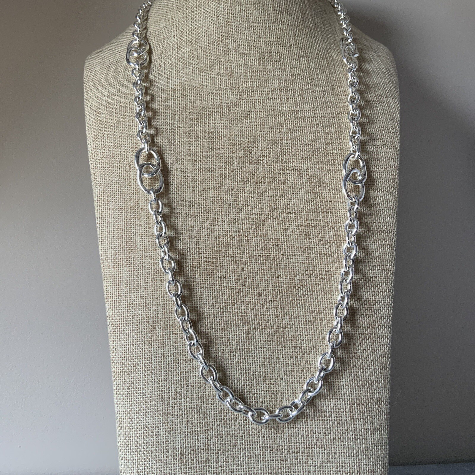 Bright silver tone interlocking long oval link mo… - image 2