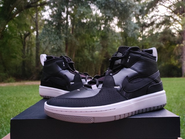 jordan mars 270 green glow