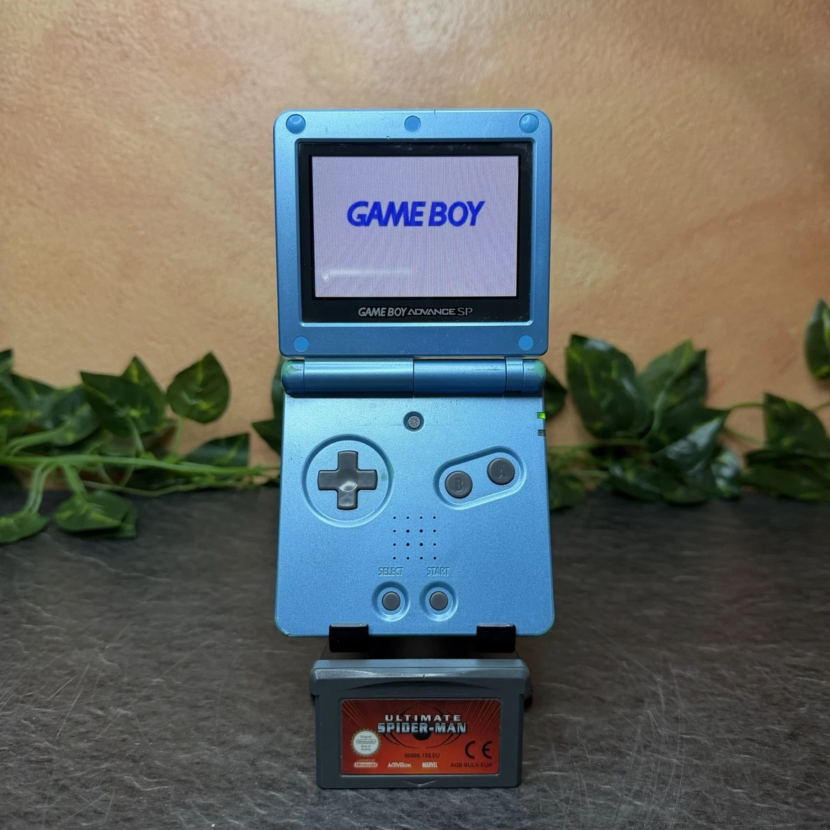 NINTENDO GAME BOY Advance Disney Pixar Finding Nemo EUR Trés Bon état