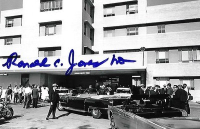 Dr. Ronald Jones signed 4x6 photo JFK Assassination Doctor EX RARE COA LOOK!