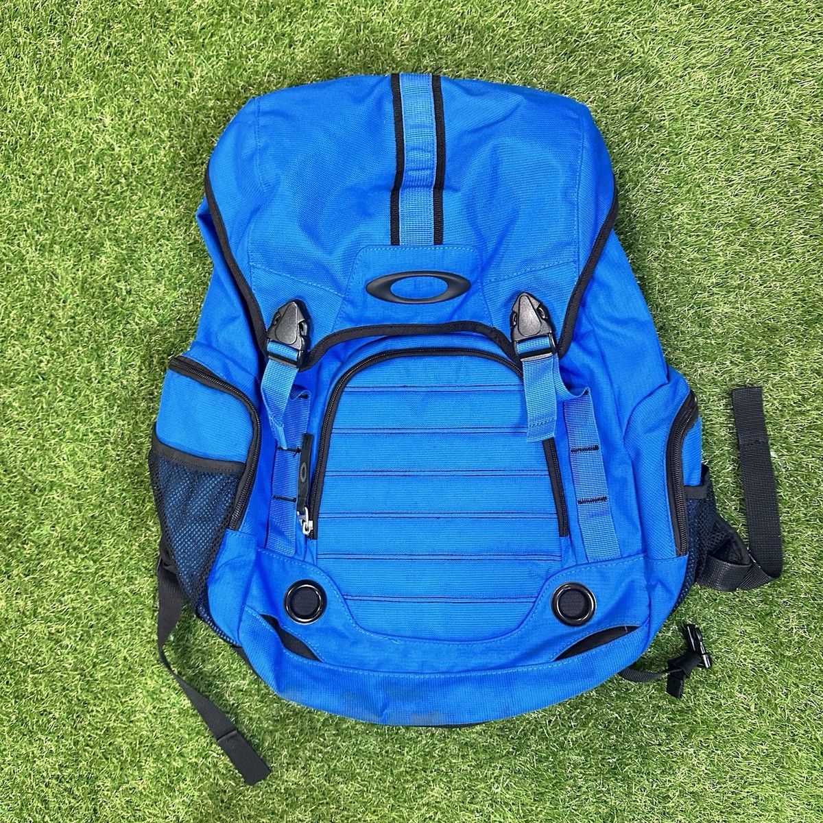 バッグ OAKLEY 00s software backpack y2k gear Vintage Oakley Gearbox LX Software Backpack Y2K Skater Grunge Blue
