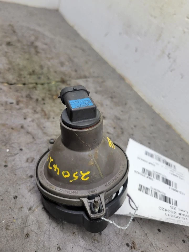 Luz de esquina/estacionamiento VIN antiniebla con cuarto dígito limitada compatible con 06-16 IMPALA 1683675 Foto 4 de 4