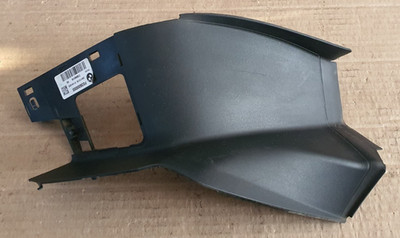 BMW F20/F21 11-19 HINTEN RECHTS FAHRER RÜCKLEUCHTE WASSERBLENDE RAHMEN 7.424.494