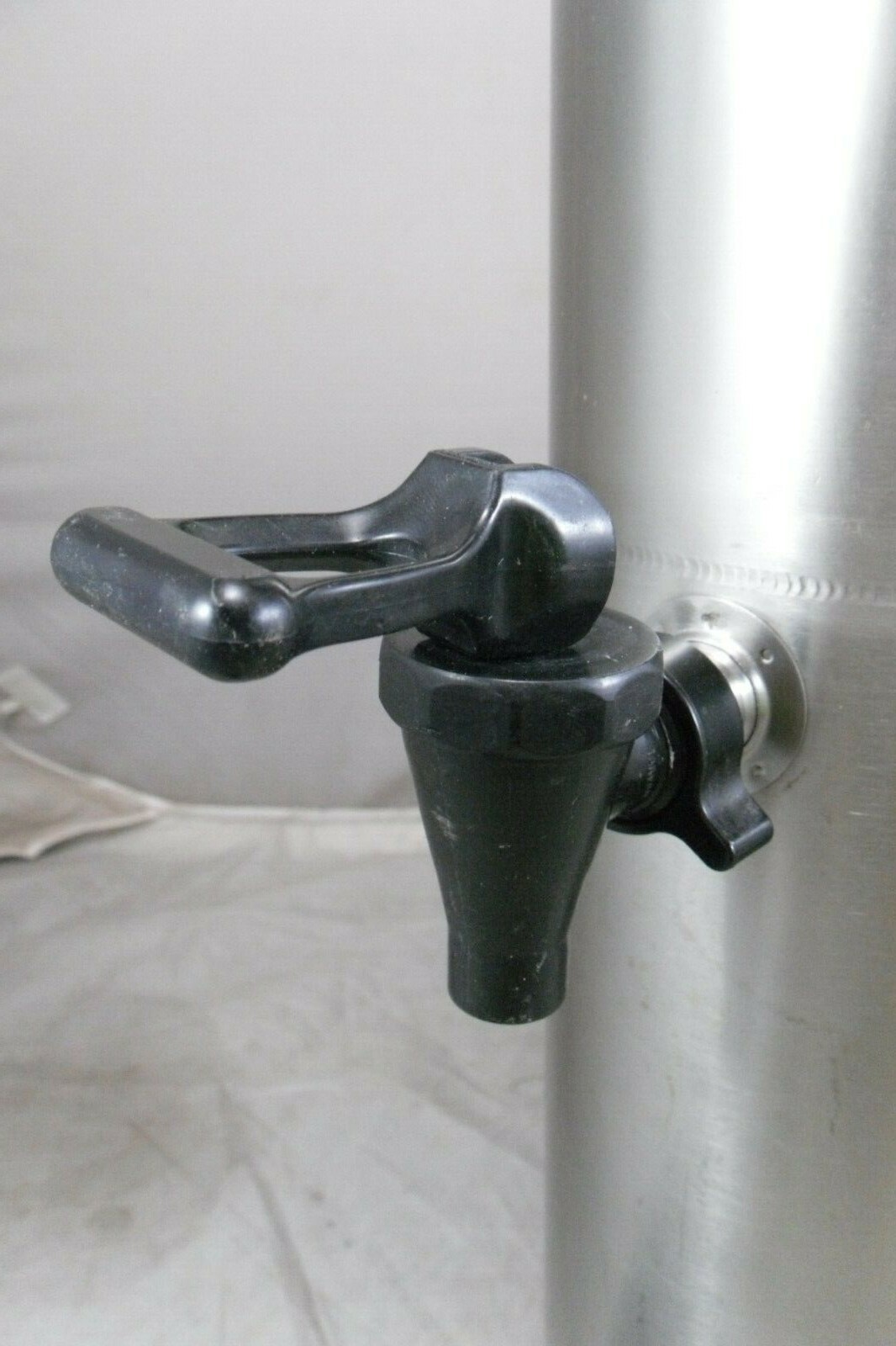 Bunn TDO-N-4 Gallon Server w/Locking Faucet 39600.0002 X77