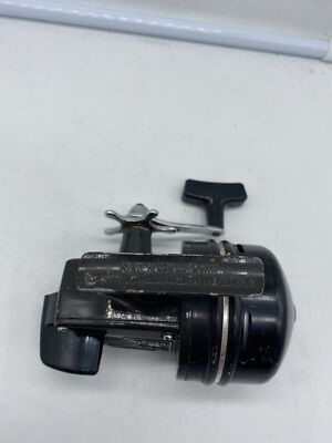 chris lythe fishing reels RARE  CHRIS LYTHE 4 1/4 SCOTTON BOTTOM CENTREPIN REEL  Vintage Fishing  Tackle