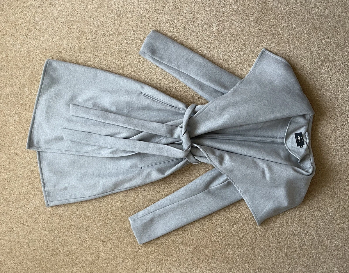 Only phoebe deals coat