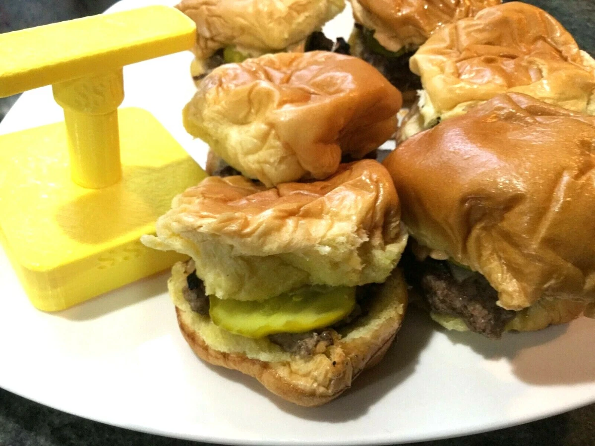 Hacer el deslizador perfecto - Prensa de hamburguesas estilo castillo blanco con mango extraíble