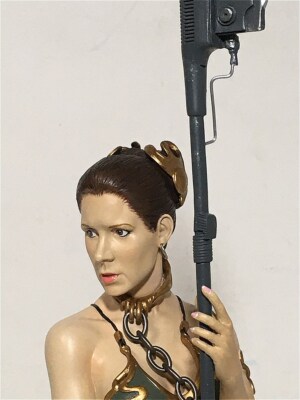 Gentle Giant Star Wars PRINCESS LEIA ORGANA as JABBAS SLAVE Carrie