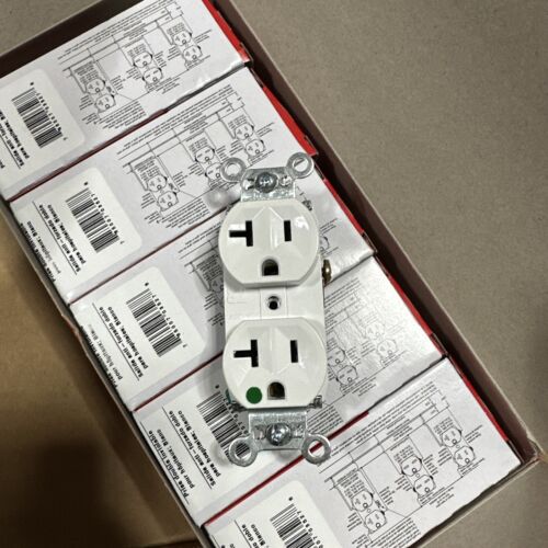 ⚡️Pass & Seymour TR8300H-W 20A Duplex Receptacle 125V 5-20R White Tamper Res⚡️ - Picture 2 of 7