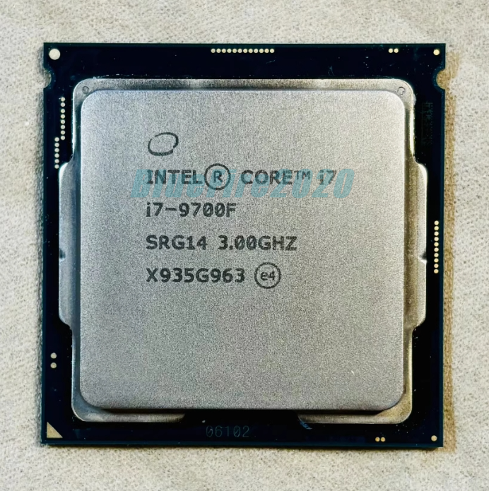 Intel Core i7 9700KF BOX 8コア Amazon.com: Intel BX80684I79700KF Intel Core i7-9700KF