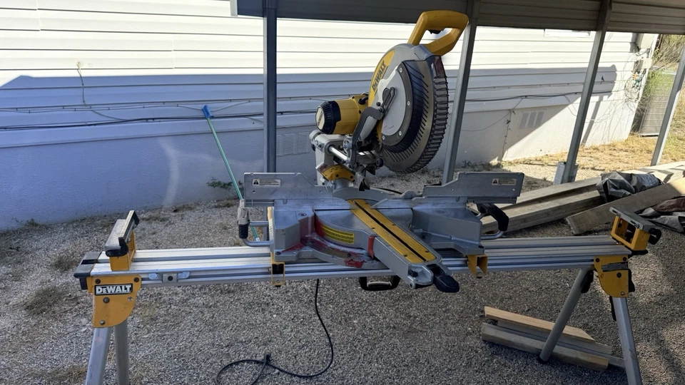 Soporte blanco sierra Foto 2 de 2