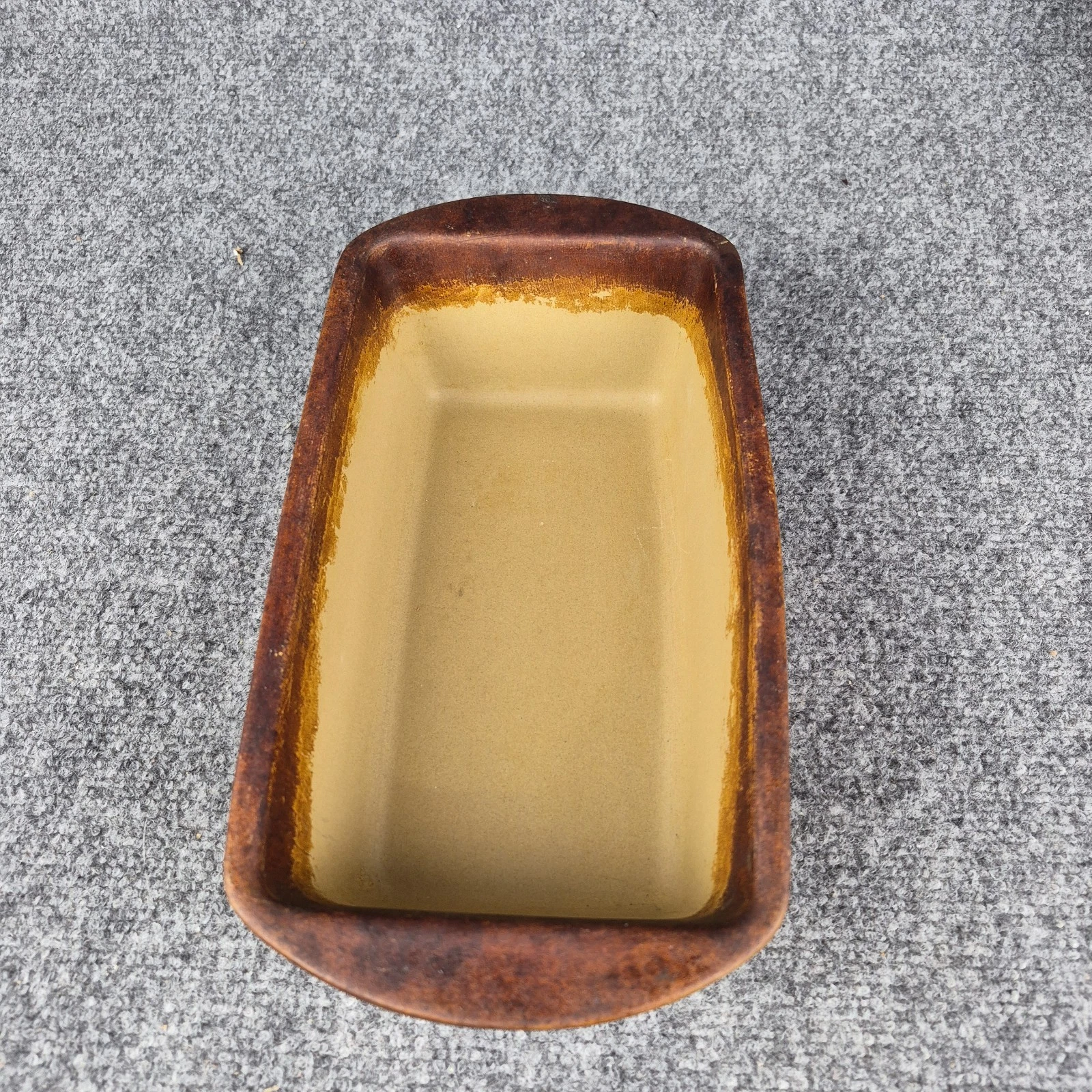 Pampered Chef 9x5 Loaf Pan Stoneware USA Seasoned Bread Baker