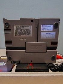 Nintendo NES Action Set Console Console Set Completo CIB OEM Ottime Condizioni C Foto