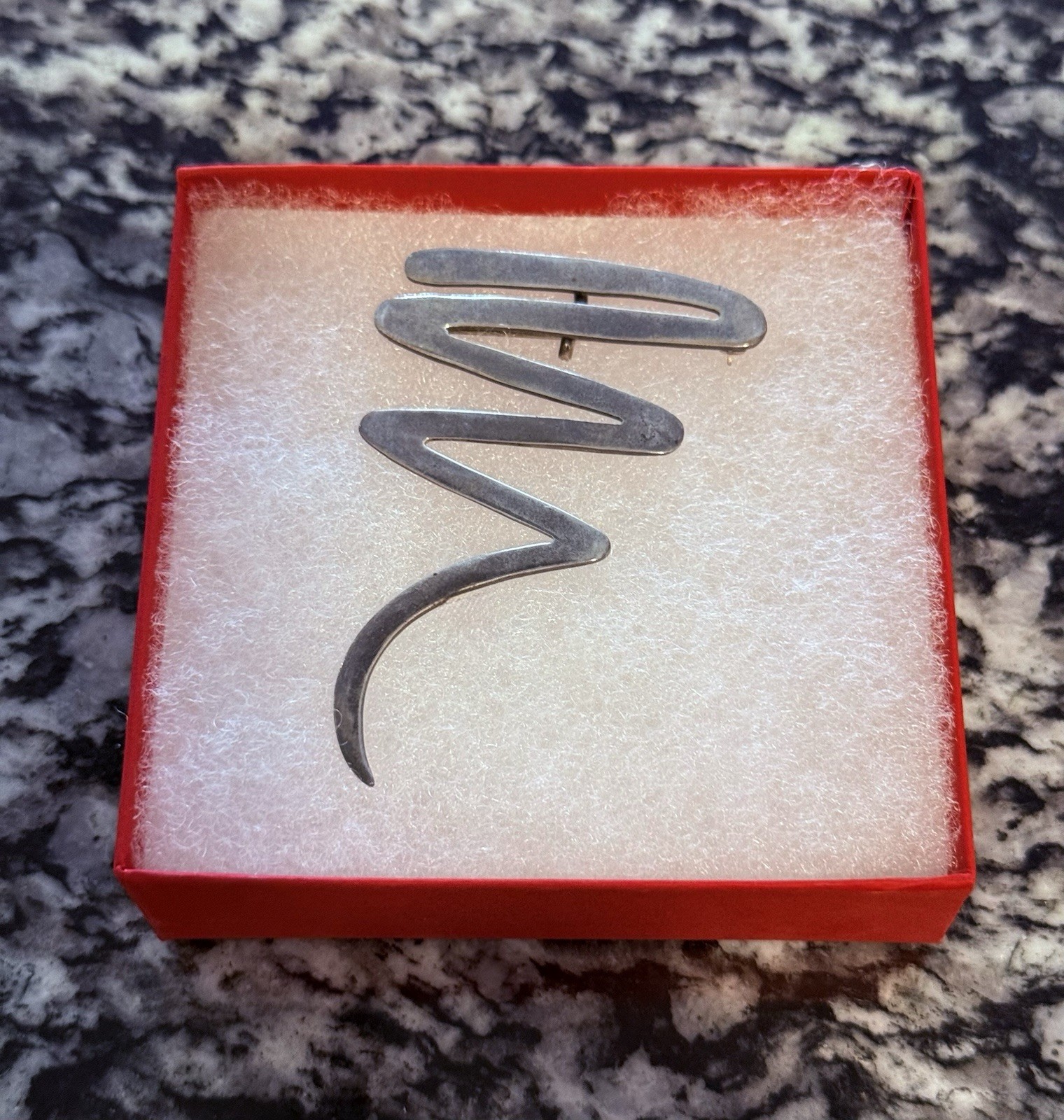 SOLID .925 STERLING SILVER PIN/PENDENT - ZIG ZAG … - image 1