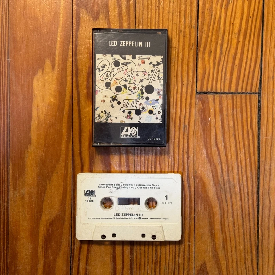 Led Zeppelin 3 Cassette tape 1970 Atlantic Records CS 19128 - Image 2 of 4