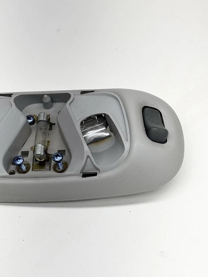 1997-2004 FORD F150 F250 F350 EXCURSION SUPERDUTY ROOF DOME LIGHT MAP Lt GRAY #1 - Image 4 of 4