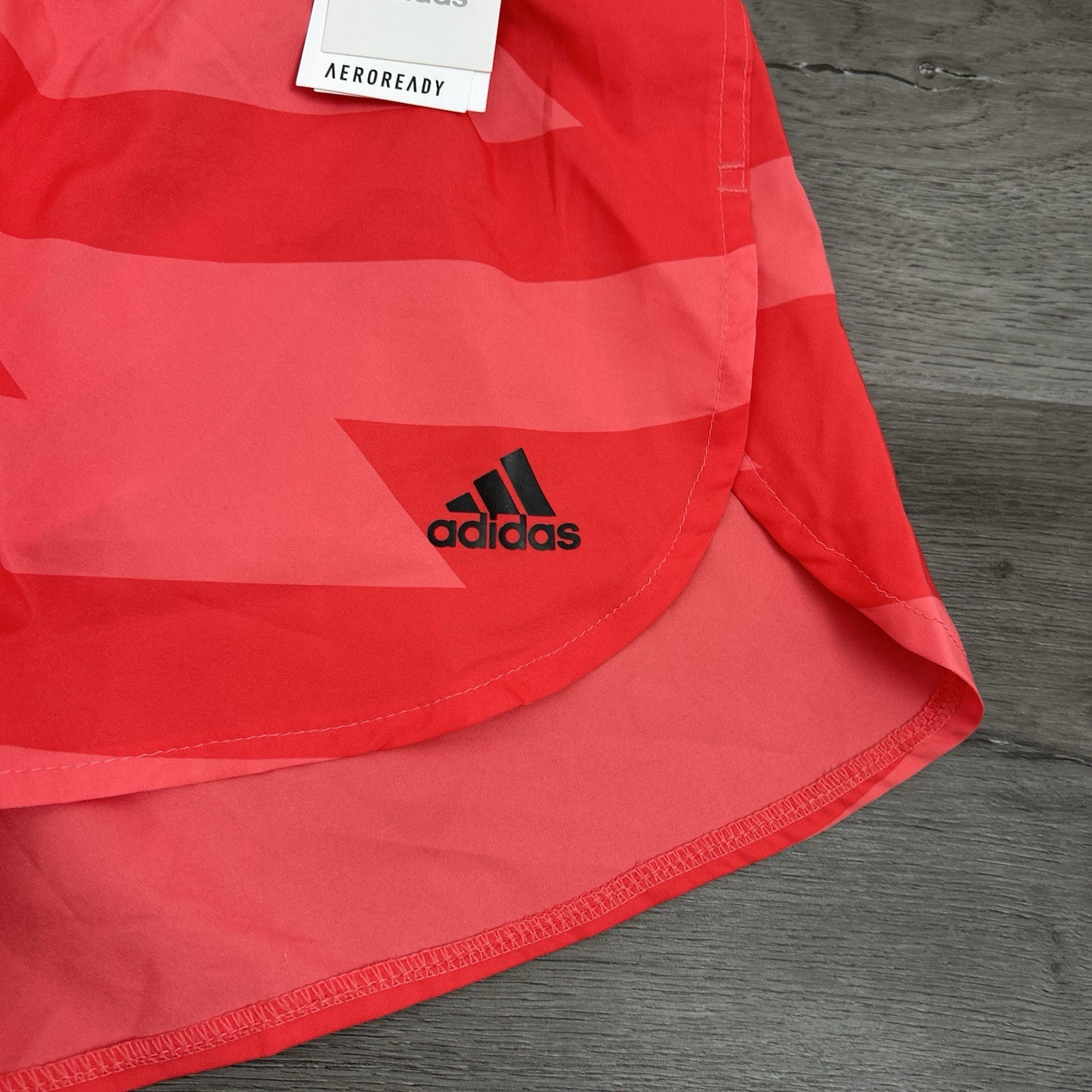 NWT adidas Run Fast Split Women's Running Shorts Pink Xs 3 Inch Lined thumbnail 3