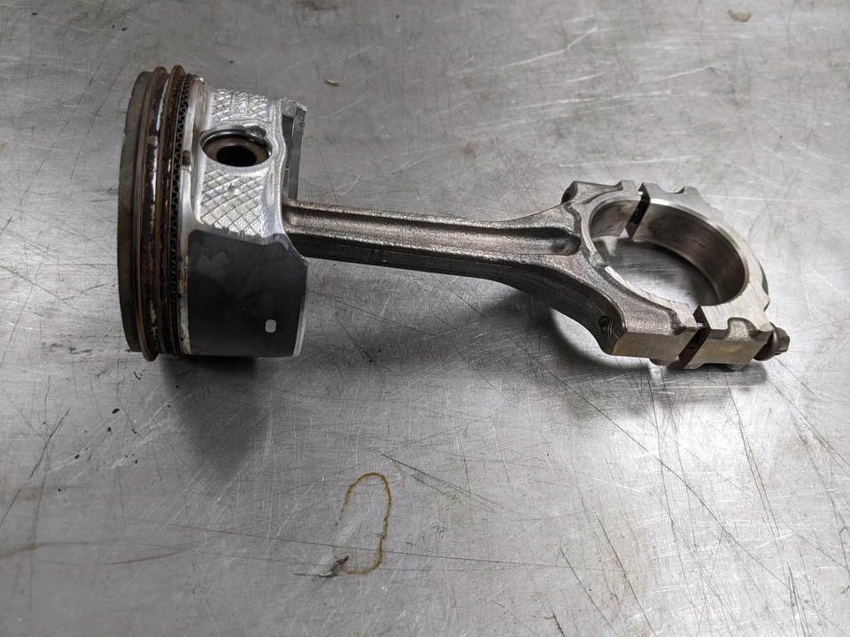 Pistón y biela estándar desde 2009 Mazda 6 2.5 Foto 2 de 4