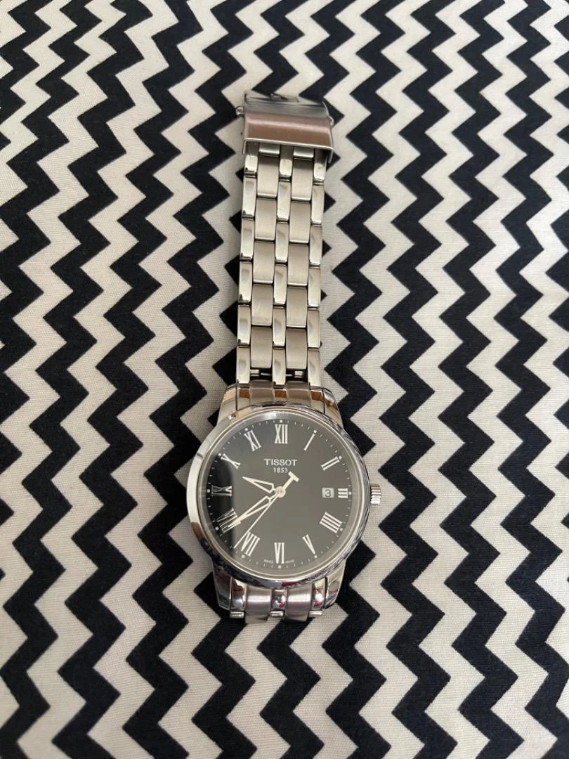 Tissot classic top dream quartz