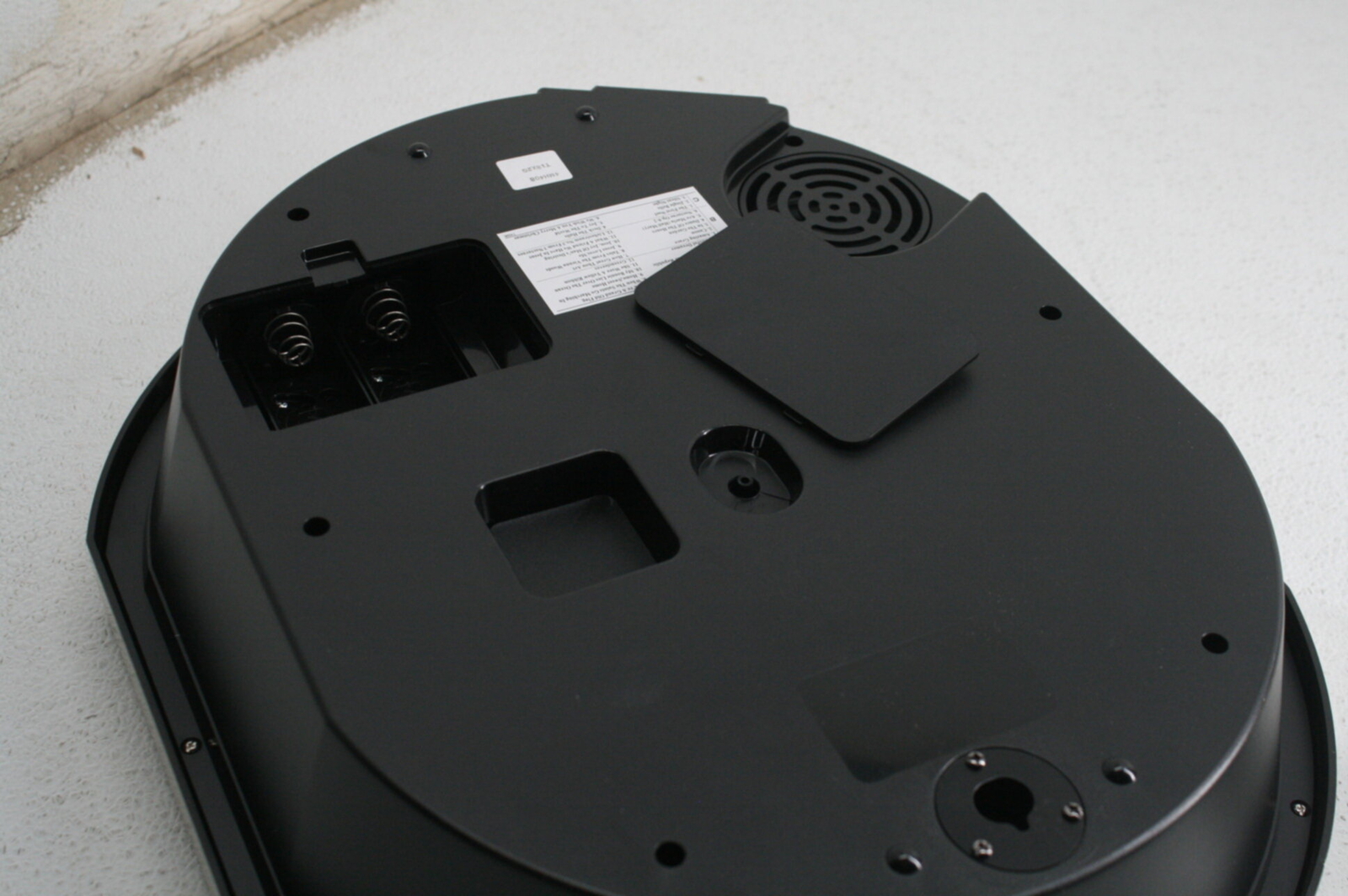 Rhythm Peaceful Cosmos II Magic Motion Clock 15.2 x 18.5in Battery