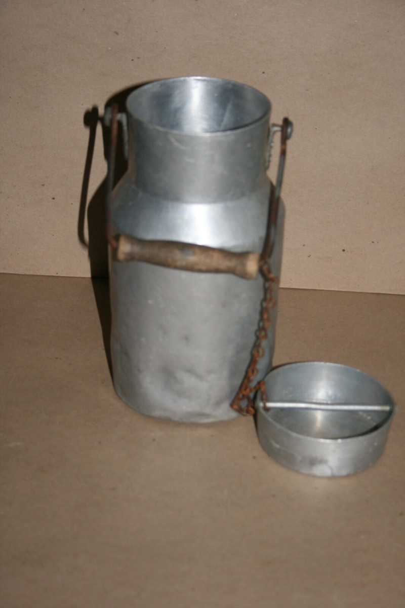 Lot De 2 Pots à Lait Anciens En Faïence - Marron Brillant - 1920-1949
