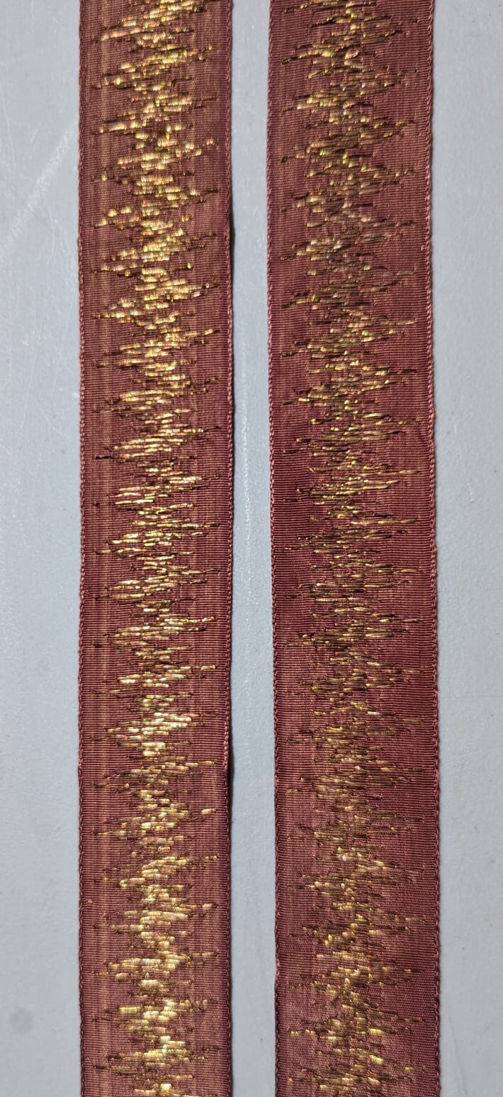 ANTIQUE VICTORIAN 19TH C SILK RIBBON W ZIG ZAG GOLD LAME CENTER | eBay