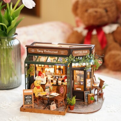 Rolife DIY Miniature Dollhouse Kit LED Wooden Tipsy Restaurant
