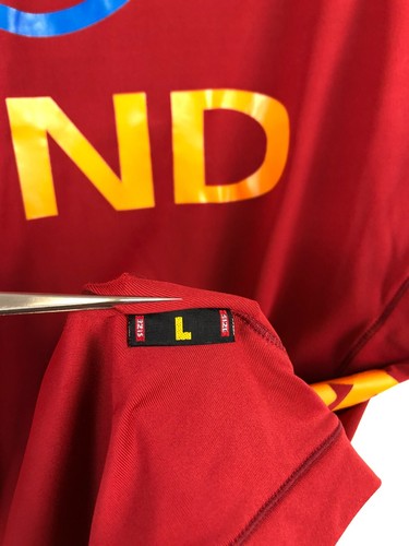 Roma Home football shirt 2011 Soccer Kappa Jersey #10 Totti Maglia Mens Size L - Picture 10 of 15