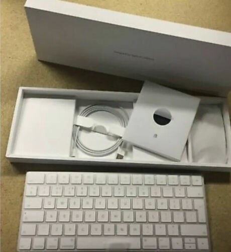 Genuine Wireless Apple Keyboard & Magic Mouse Boxed UK - Picture 1 of 1