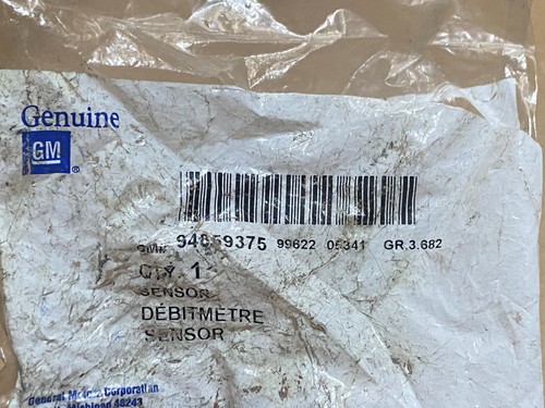Toyota 22204-15010 Mass Air Flow Sensor in GM 94859375 Packaging -- NOS OEM - Picture 2 of 7