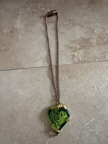 Disguise Disney Descendants Mal Necklace Jewelry Rare