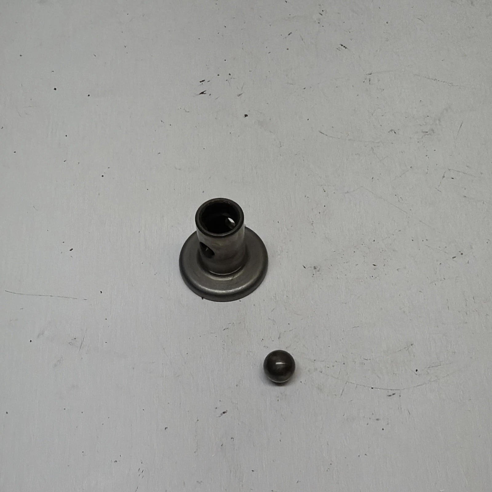 85 - 88 1988 HONDA CR 500 R OEM CLUTCH LIFTER BUTTON BALL (2)