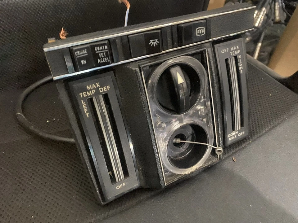 MERCEDES BENZ OEM W116 280SE 300SD 450SEL ПЕРЕДНЯЯ ПАНЕЛЬ КЛИМАТ-КОНТРОЛЯ - Изображение 2 из 4