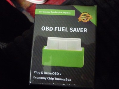 OBD2 Auto Fuel-Saver Leistung Drehmoment Chip Tuning Box Gerät für Benzin Neu