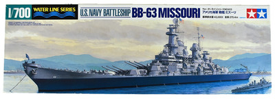 1:700 TAMIYA 31613 MODEL KIT US NAVY BATTLESHIP BB-63 MISSOURI 1944 IOWA CLASS