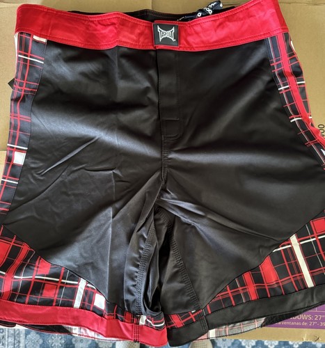 NWT Tapout The Ultimate Fighter UFC Team GSP Board Shorts. Size 34 - Picture 1 of 4