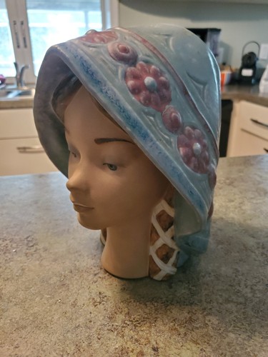 Vintage Large LLADRO 4946 Schönes Mädchen mit Schal Matt Feinsteinzeug Oberfläche 9,5"