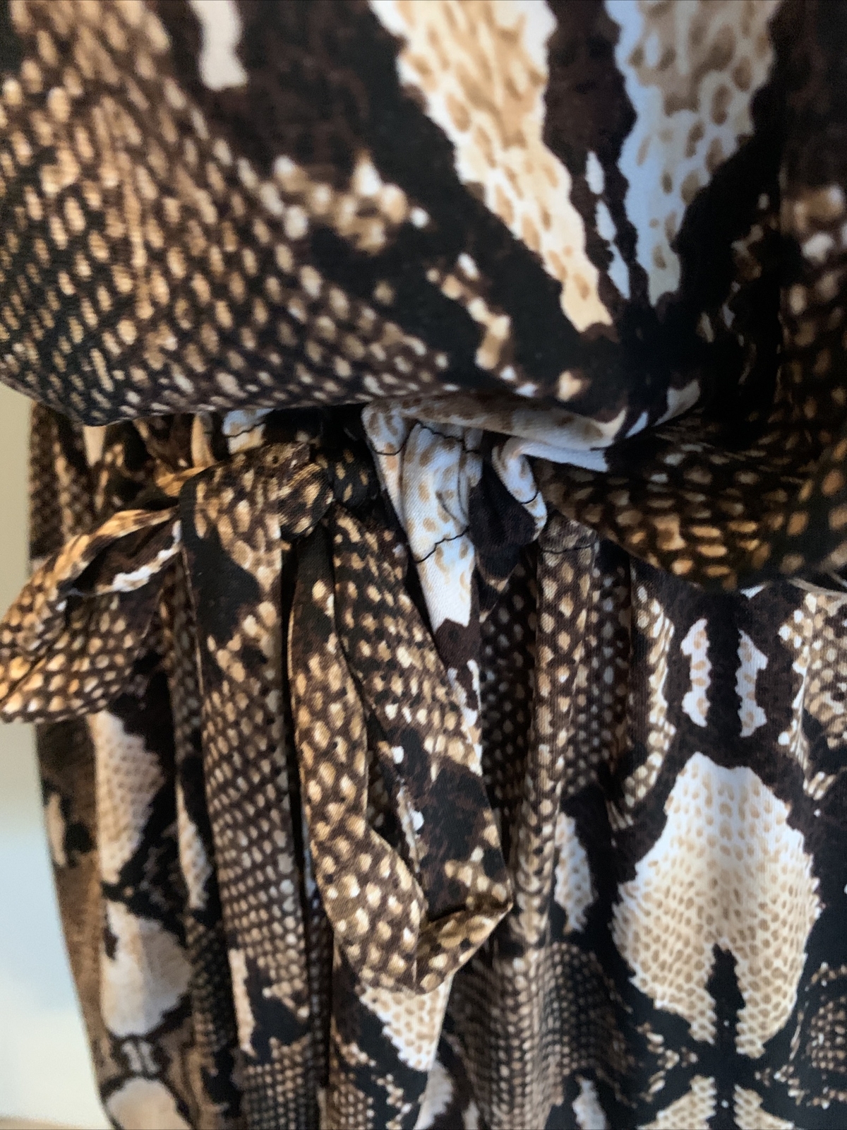 WHBM Python Snake Print Half Sleeve Pullover Dres… - image 7