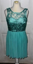 San Joy Party Dress Mint With Lace Top Lightweight Skater Flowy Skirt 2/4 EUC