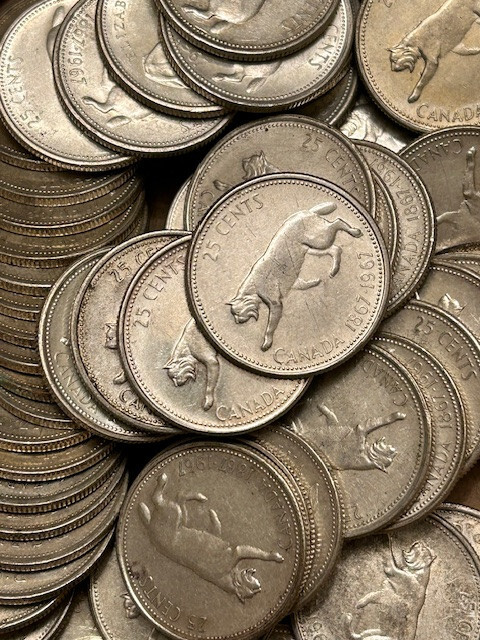 1967 Canada circulated silver quarter twenty five cents bobcat, one from lot. 1967 Canada circulated silver quarter twenty five cents bobcat, one from lot.