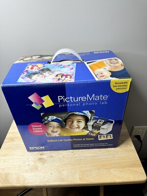 Epson PictureMate Personal Photo Lab Printer Deluxe Viewer Edition C11C618001