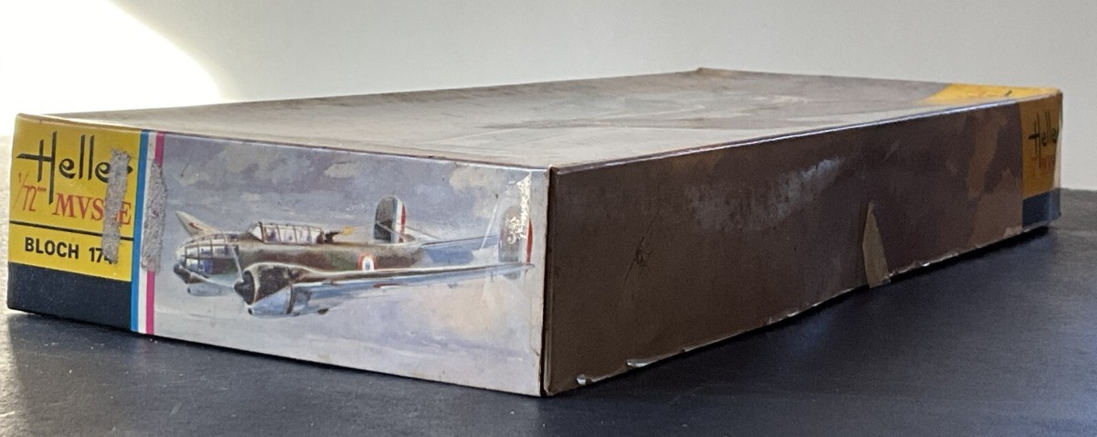 Maquette Ancienne Avion BLOCH 174 Heller 1/72 - Boîte Jaune 1965 - Kit Complet Signé P. Lengellé - Occasion