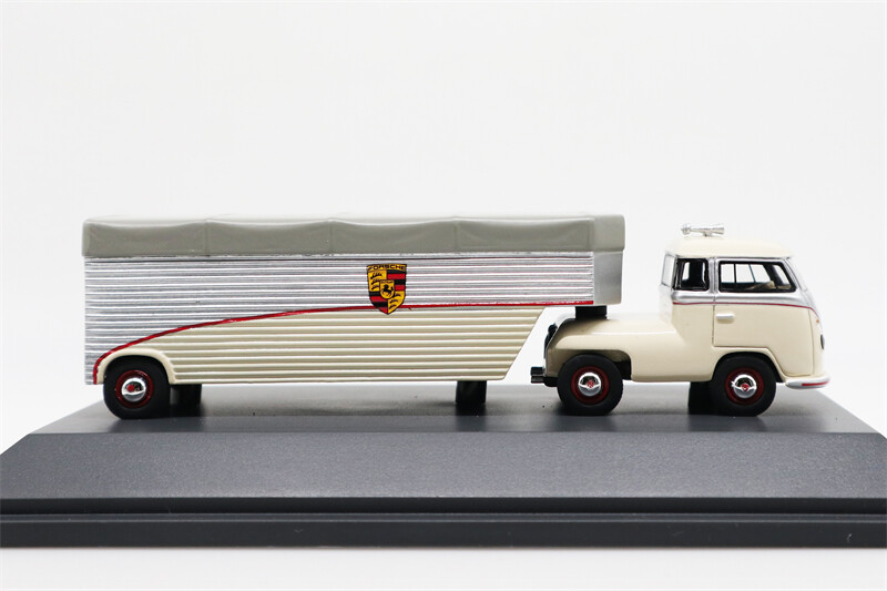 Schuco 1:64 VW T1 racing transporter Continental Motors beige/silver Model Car